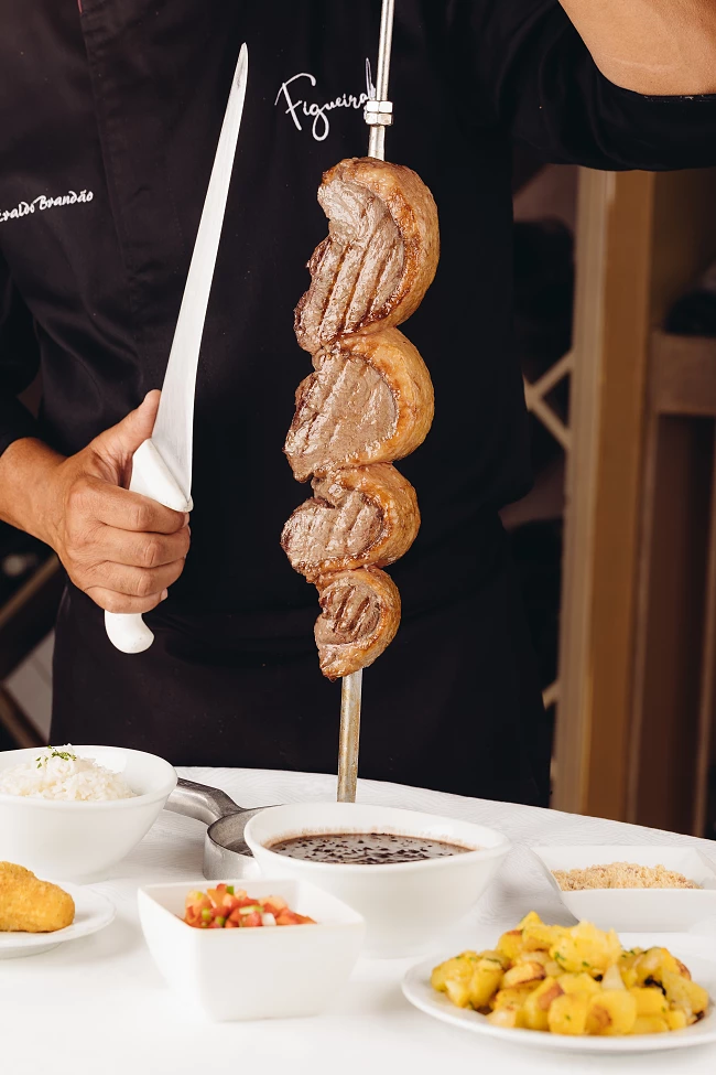 Provámos a que dizem ser “a melhor picanha do Algarve”, servida há décadas num restaurante familiar